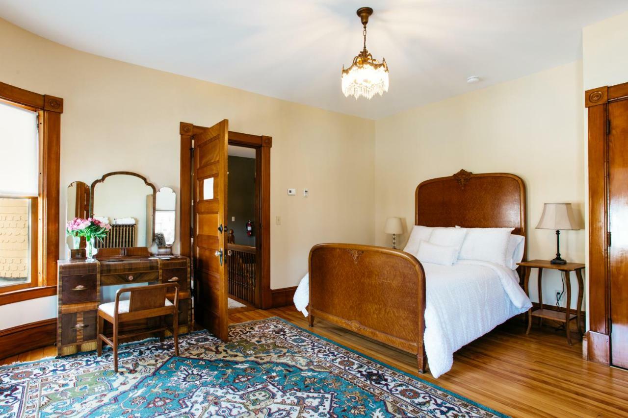 Reynolds House Inn Barre Exterior foto